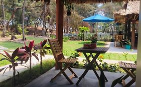 Hoi An Blue Seaside Homestay